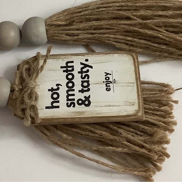 FARMHOUSE WOODEN BEAD GARLAND Coffee Bar - Picture 5 of 7